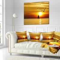 Designart svijetlo žuta plaža sa pticama - jastuk za bacanje mora-16x16
